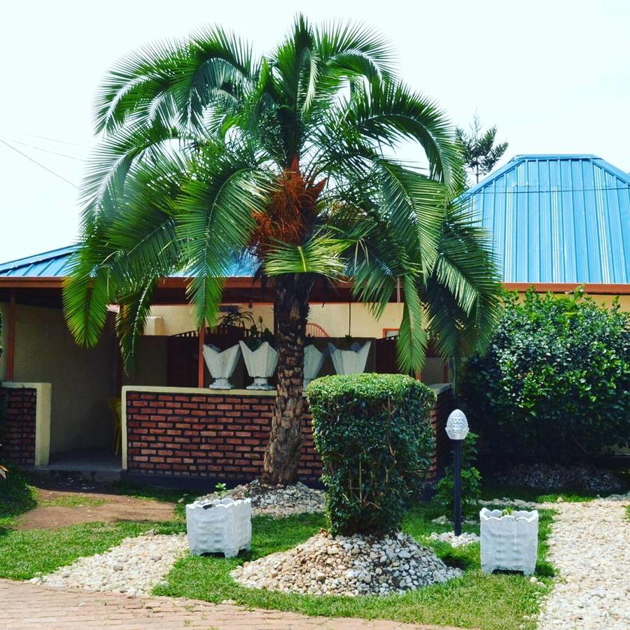 Butare Happiness Star Motel מראה חיצוני תמונה